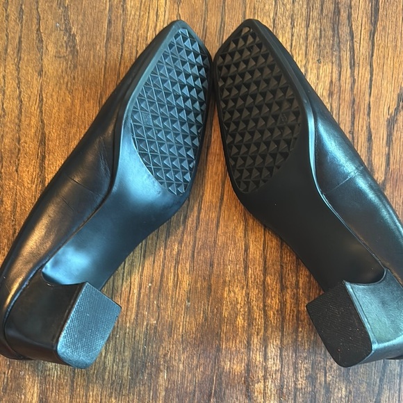 AEROSOLES Black Block Heel Pumps with Square Toe - Picture 3 of 7